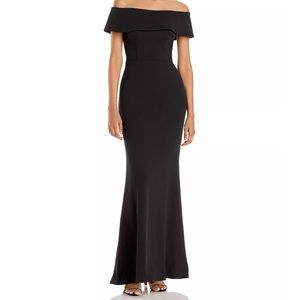 Betsy & Adam
Women's Off the Shoulder Solid Fit and Flare Gown